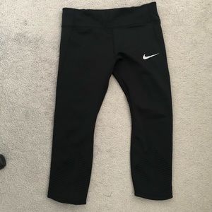 NWOT Nike 7/8 Dri-Fit Tights